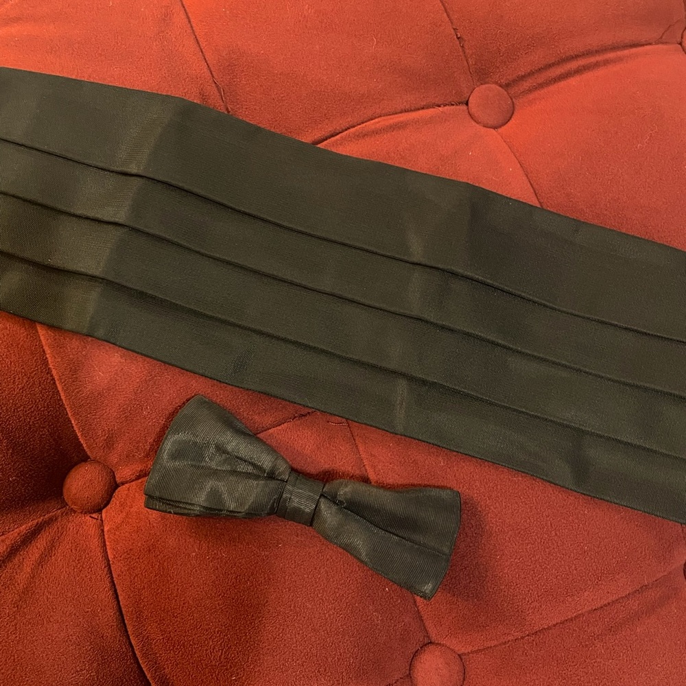 Bowtie and cummerbund combo